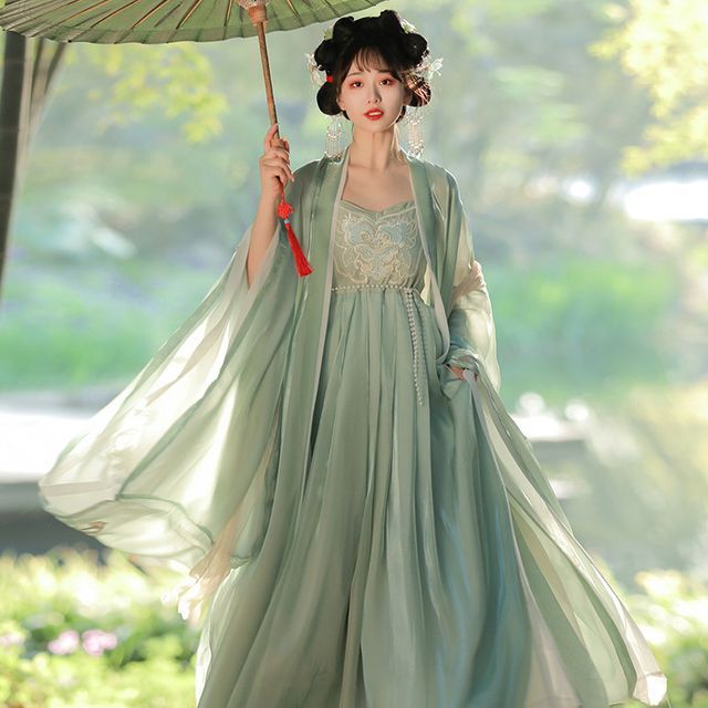 Francoix - Bell-Sleeve Hanfu Costume Set | YesStyle