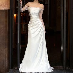 Sorali - Long-Sleeve Off-Shoulder Plain Lace Panel A-Line Wedding Gown