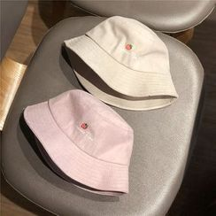 Hufu - Strawberry Embroidered Bucket Hat