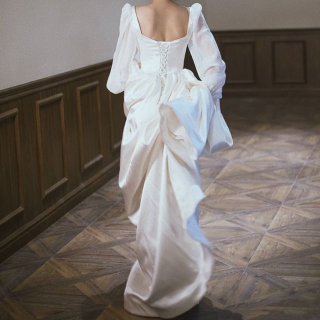 DreesHouse-Long-Sleeve Plain A-Line Wedding Gown