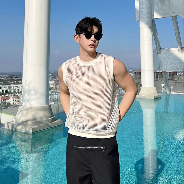 Zentrus-Crewneck Mesh Plain Tank Top