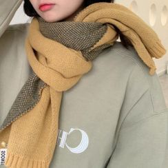 Lunashore - Knit Scarf Lunashore - Knit Scarf