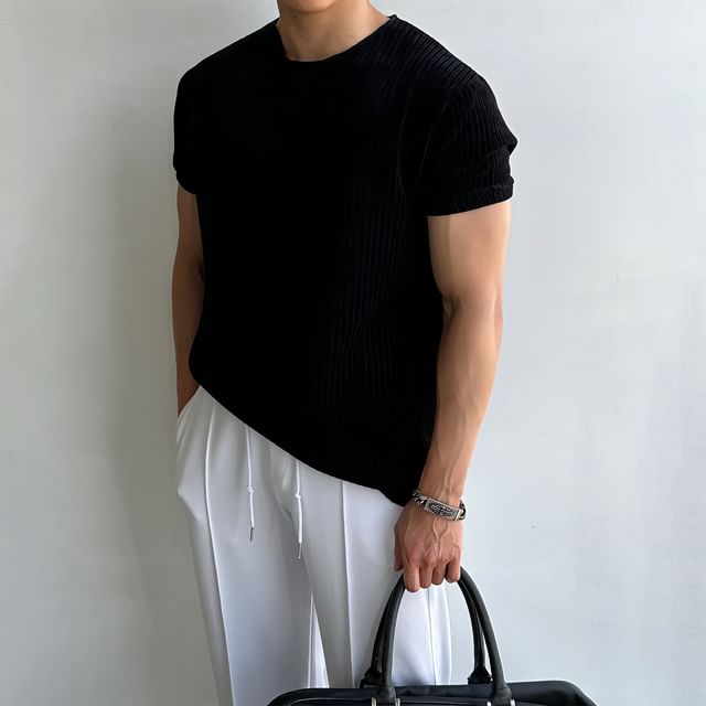 Okwano-Short-Sleeve Crew Neck Plain Knit Top
