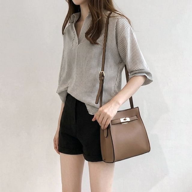 Happo-Gestreifte Bluse mit 34-Arm