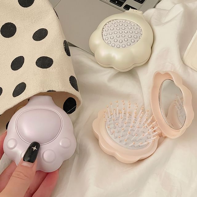 Michu-Cat Paw Portable Hair Brush