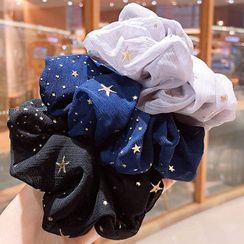 Sohma - Embroidered Star Scrunchie Sohma - Embroidered Star Scrunchie