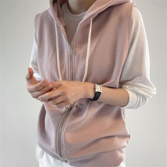 Omibayo-Plain Hooded Zip Vest