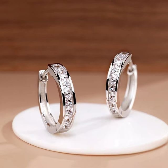 Lilafey-Rhinestone Alloy Huggie Earring