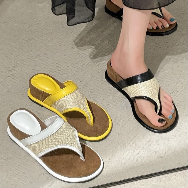 Queen Zoo-Piped Wedge Slide Sandals