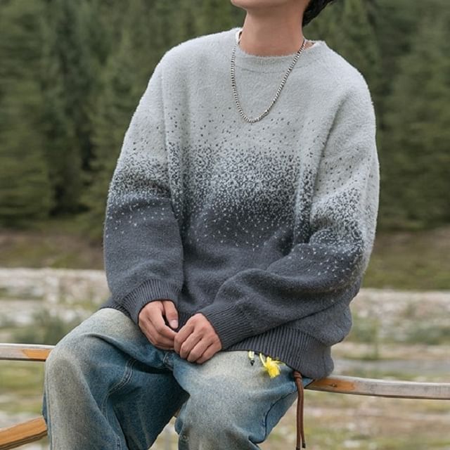 Really Point-Round Neck Drop Shoulder Gradient Oversized Sweater