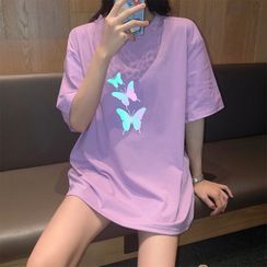 Alhambra - Butterfly Print Short-Sleeve T-Shirt Alhambra - Butterfly Print Short-Sleeve T-Shirt