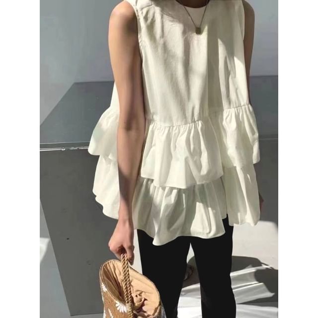 Lewwe-Sleeveless Round Neck Plain Tiered Blouse