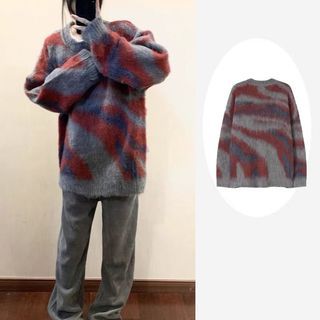 minaga - Crew Neck Color Block Sweater | YesStyle