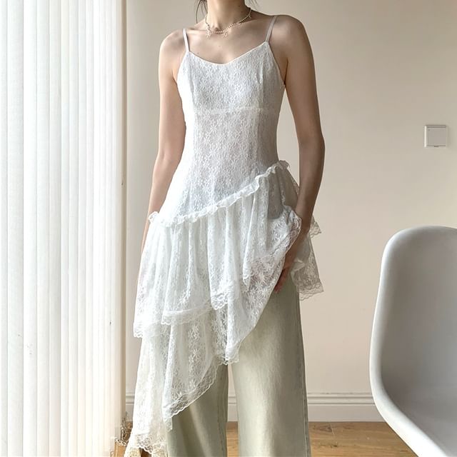 Essere-Spaghetti Strap Plain Asymmetrical Panel Lace Mini A-Line Dress