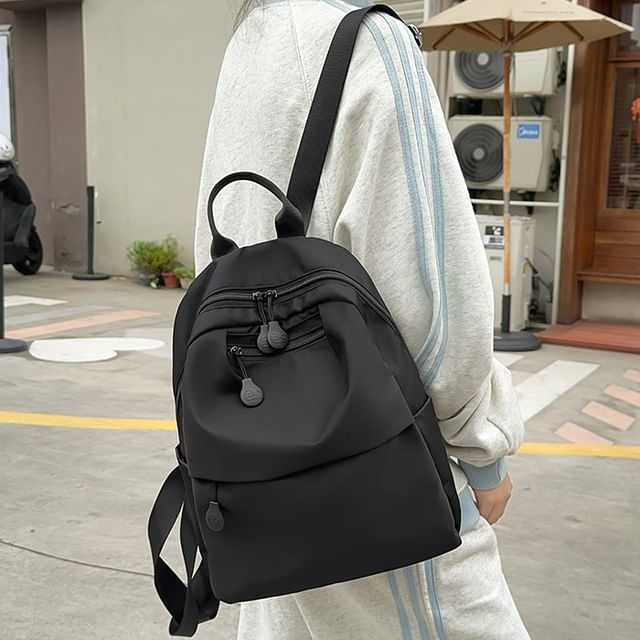 EAVALURE-Plain Nylon Laptop Backpack