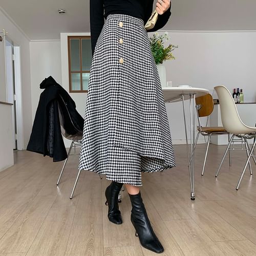 Asymmetric skirt yes outlet style