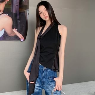 haruokiea-Halter Two Tone Asymmetrical Tank Top
