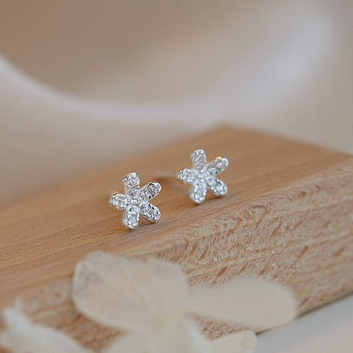 Zatanna - Flower Rhinestone Sterling Silver Earring | YesStyle