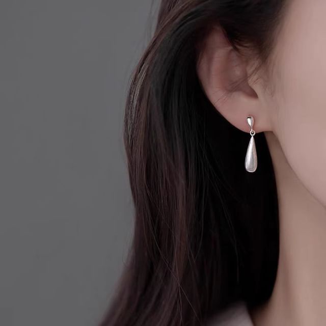 Gaya-Waterdrop Drop Earring