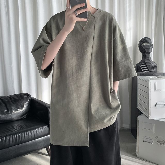 Wolfkane-Elbow-Sleeve Asymmetrical T-Shirt