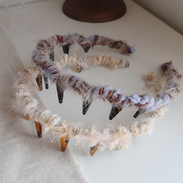 Ordinario-Striped Fluffy Headband