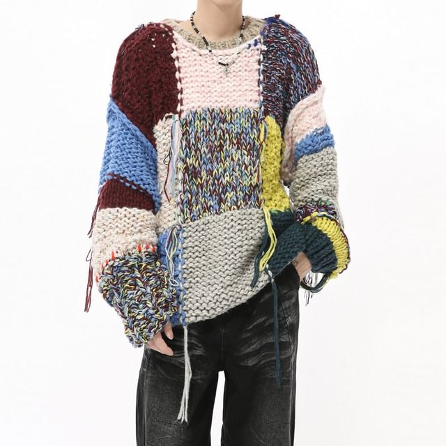 FAERIS-Crew Neck Color Block Distressed Sweater