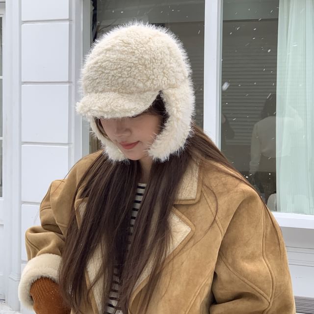 Raconteur-Plain Fluffy Trapper Hat