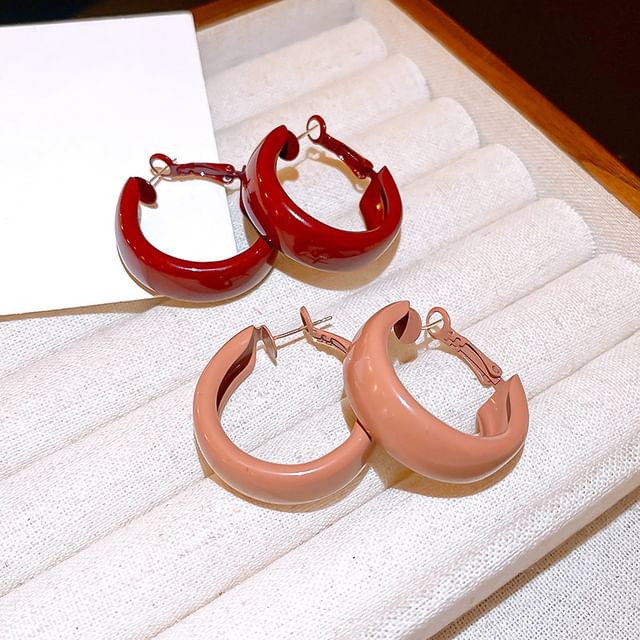 Calafa-Plain Hoop Earring