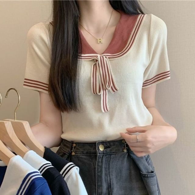 Sisyphi-Short Sleeve V-Neck Collared Striped Bowknot Crop Top