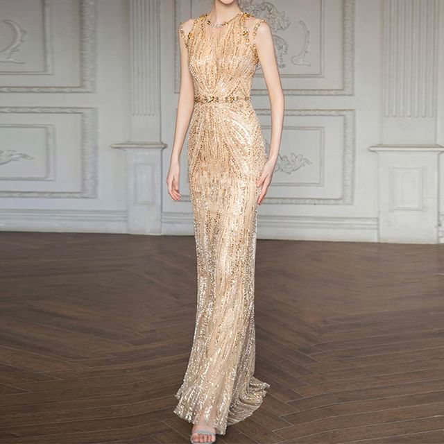 Fioridi-Sleeveless Sequin Embellished Sheath Evening Gown