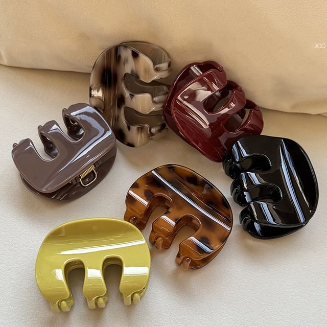 Allyrinta-Acetate Hair Claw Clip