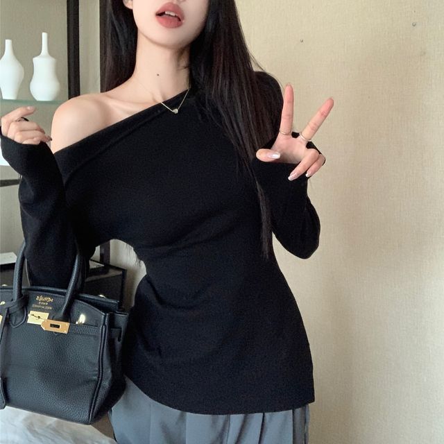PINPI-Long-Sleeve One Shoulder Plain Asymmetrical Knit Top