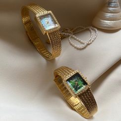Betsuno - Square Bracelet Watch Betsuno - Square Bracelet Watch