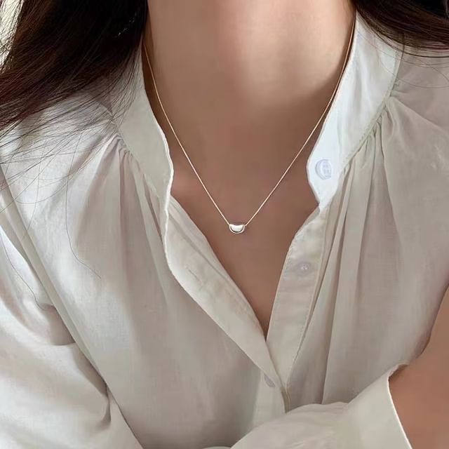 Toinianimos-Bean Pendant Sterling Silver Choker