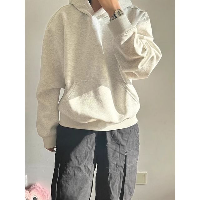 Chuoku-Plain Pocket Detail Hoodie