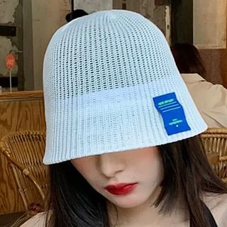 Pompabee-Lettering Applique Bucket Hat