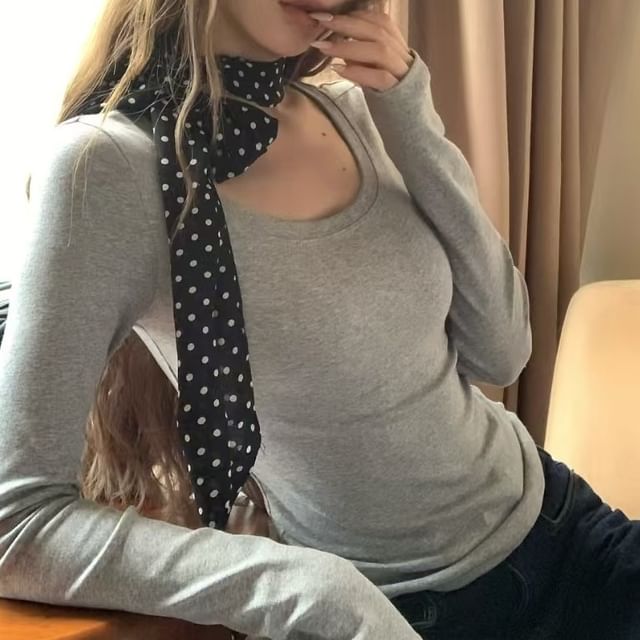 Gilmort-Set Long Sleeve Scoop Neck Plain Tee Dotted Scarf