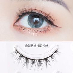 Hey! Cat - False Eyelashes Hey! Cat - False Eyelashes
