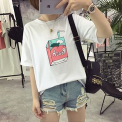 Ukiyo - Elbow-Sleeve Printed T-Shirt Ukiyo - Elbow-Sleeve Printed T-Shirt