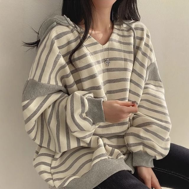 Dovitade-Striped V-Neck Oversized Hoodie