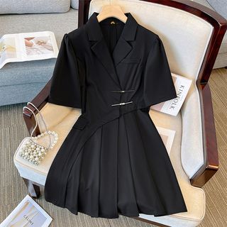 Krezol Short-Sleeve Pleated Plain Mini Blazer Dress