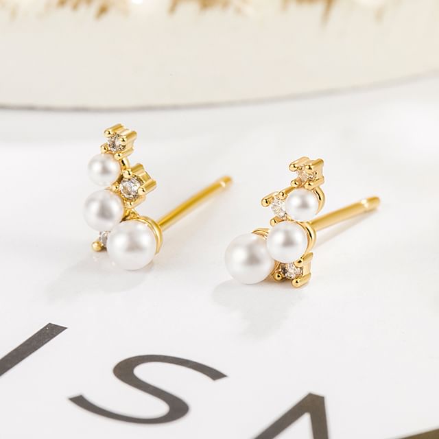 Forainer-Faux Pearl Ear Stud