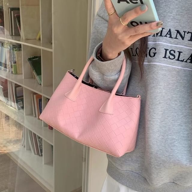 Indenis-Quilted Faux Leather Handbag