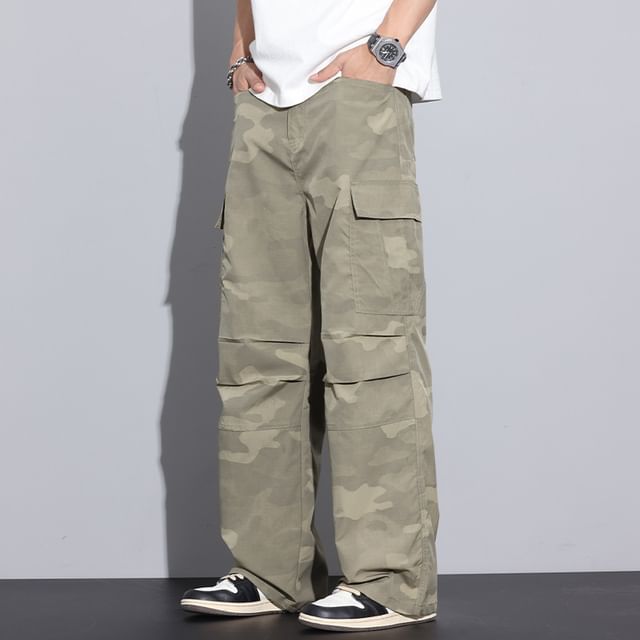 Denimic-Mid Rise Camo Print Wide Leg Cargo Pants