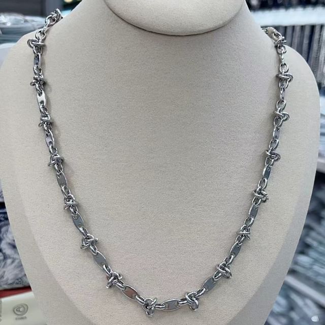 Juanitro-Knot Stainless Steel Choker