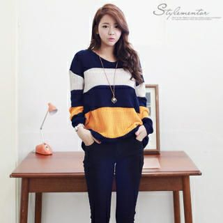 Color Block V Neck Top main image 1