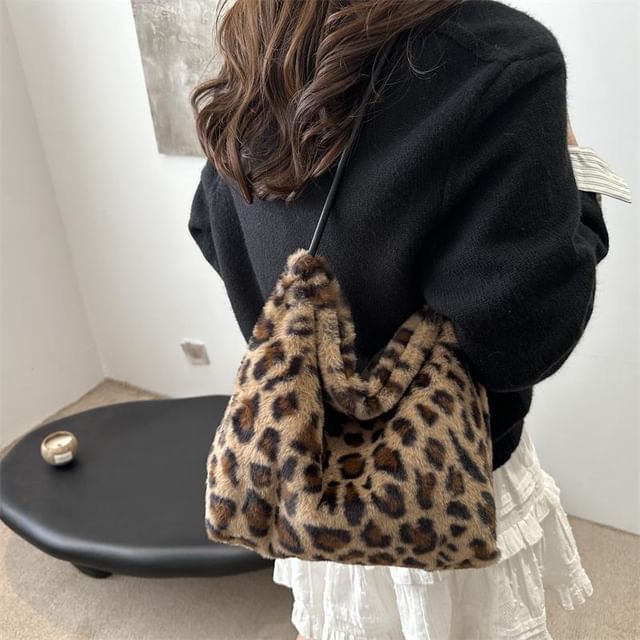 Indenis-Leopard Patterned Fluffy Tote Bag