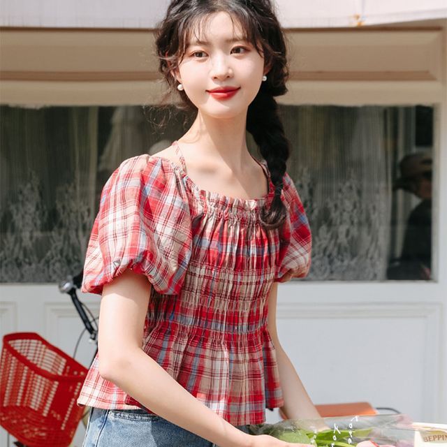 Everose-Puff-Sleeve Plaid Peplum Blouse