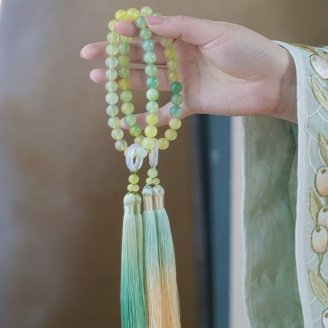 YUGO-Tasseled Retro Beaded Bracelet