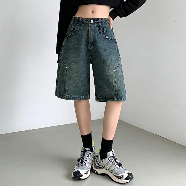 Denimot-Jeansshorts mit niedriger Leibhöhe